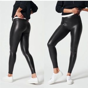 Spanx Faux Leather Leggings Size small/p